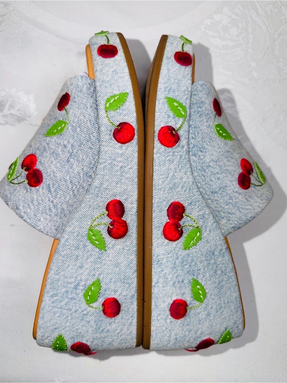 NIB COACH Marie Denim Cherry Embroidered Platform Wedge Slide Sandals Sz 7.5 - Picture 7 of 8